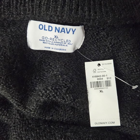 Old Navy Black Oversized Knit Sweater NWT - Picture 6 of 6
